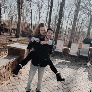 Meet your Posher, Kennedy